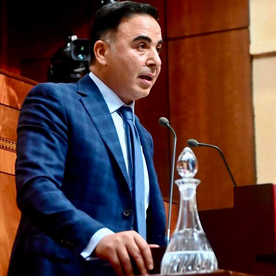 El Houcine Nasrollah à la tribune de la Chambre des Représentants